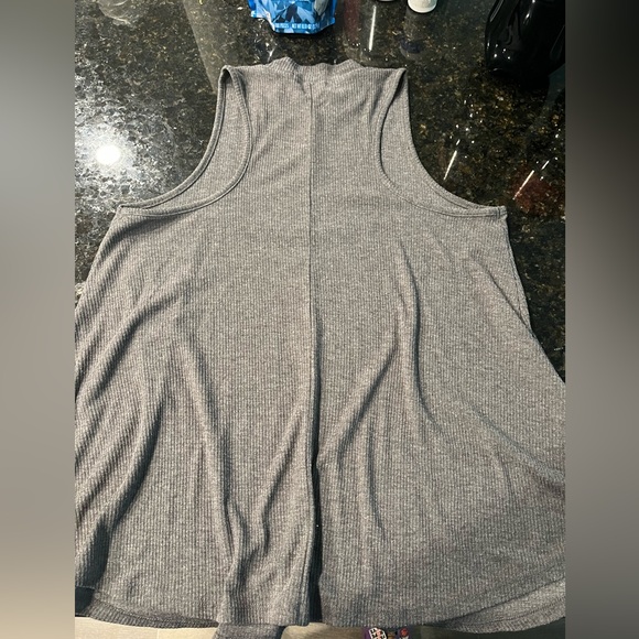 Grey Ransom Flowy top - Picture 3 of 3